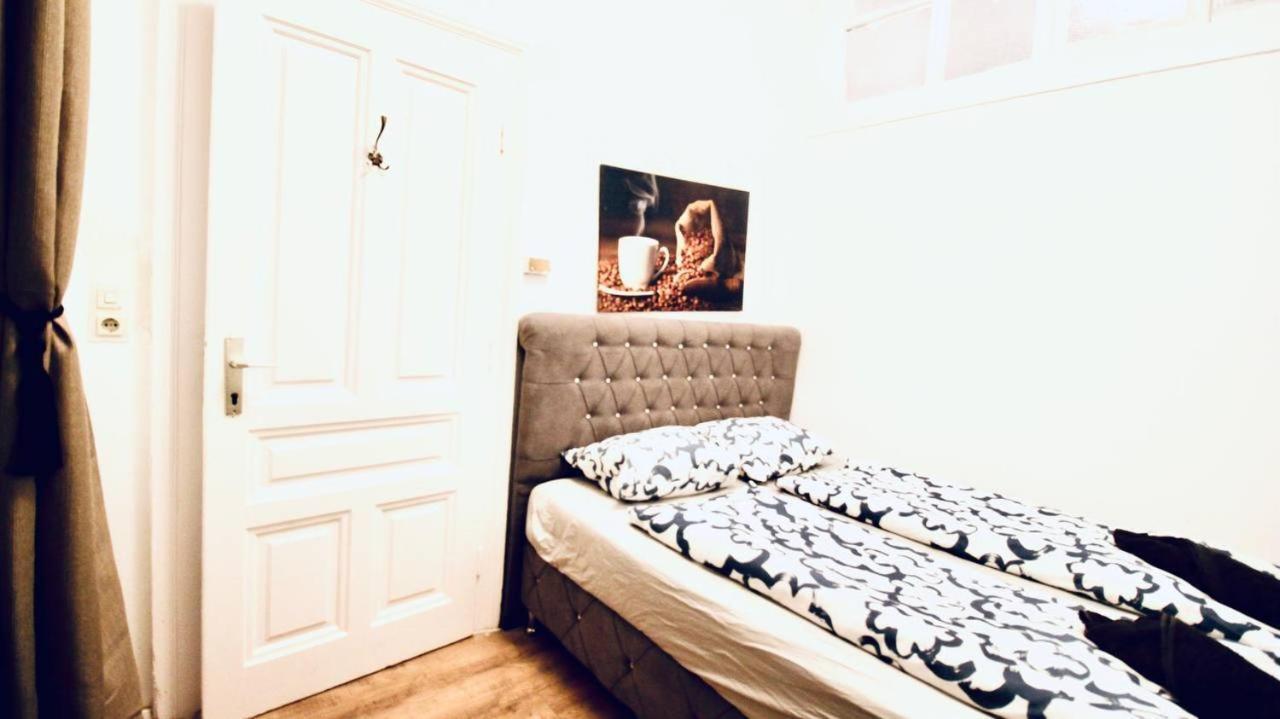 Modern Double Room Js A Viyana Dış mekan fotoğraf