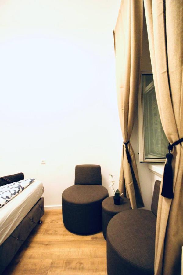 Modern Double Room Js A Viyana Dış mekan fotoğraf