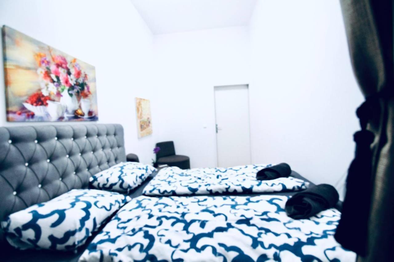 Modern Double Room Js A Viyana Dış mekan fotoğraf